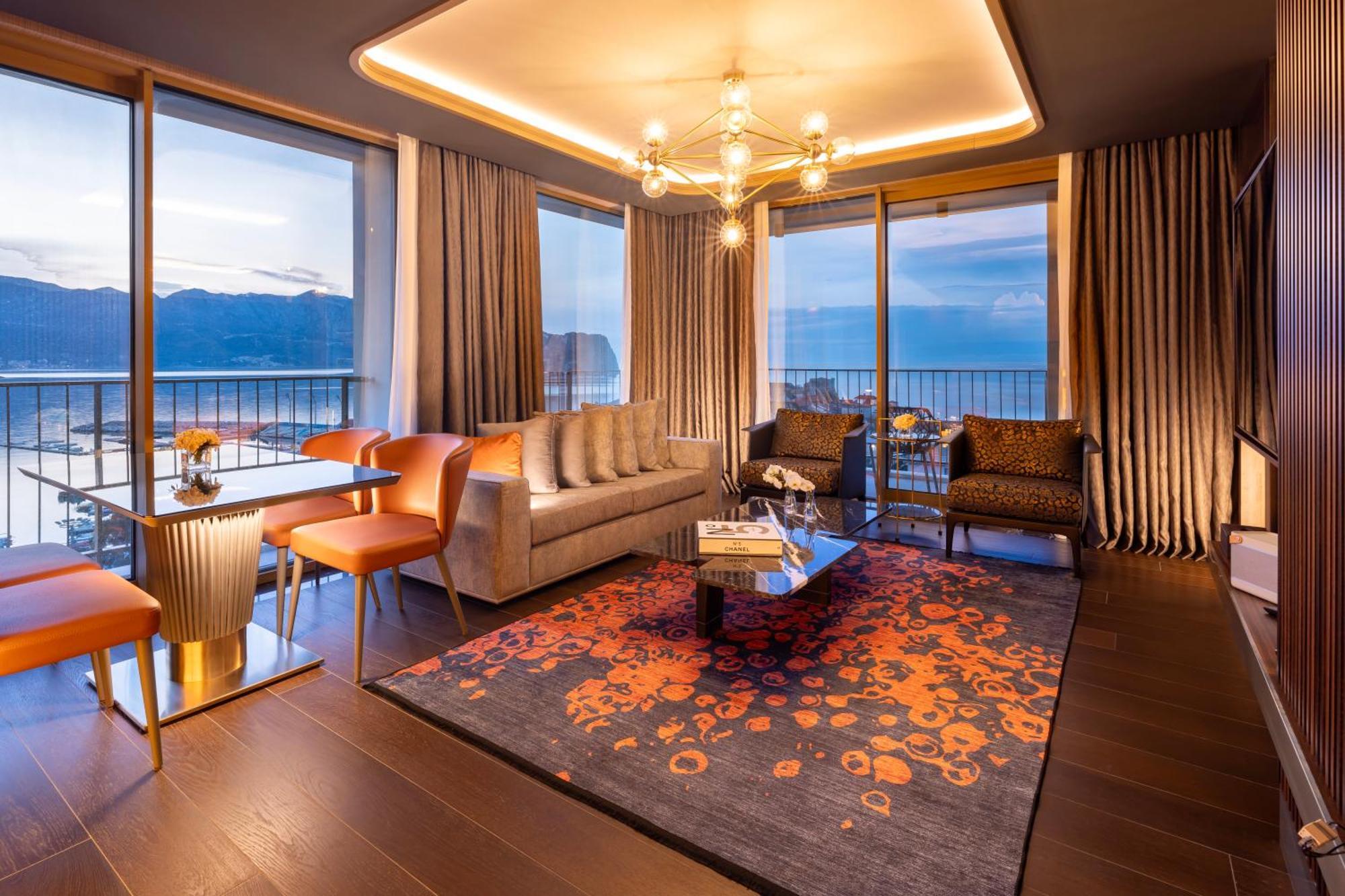 Merit Starlit Hotel & Residences Budva Exterior foto