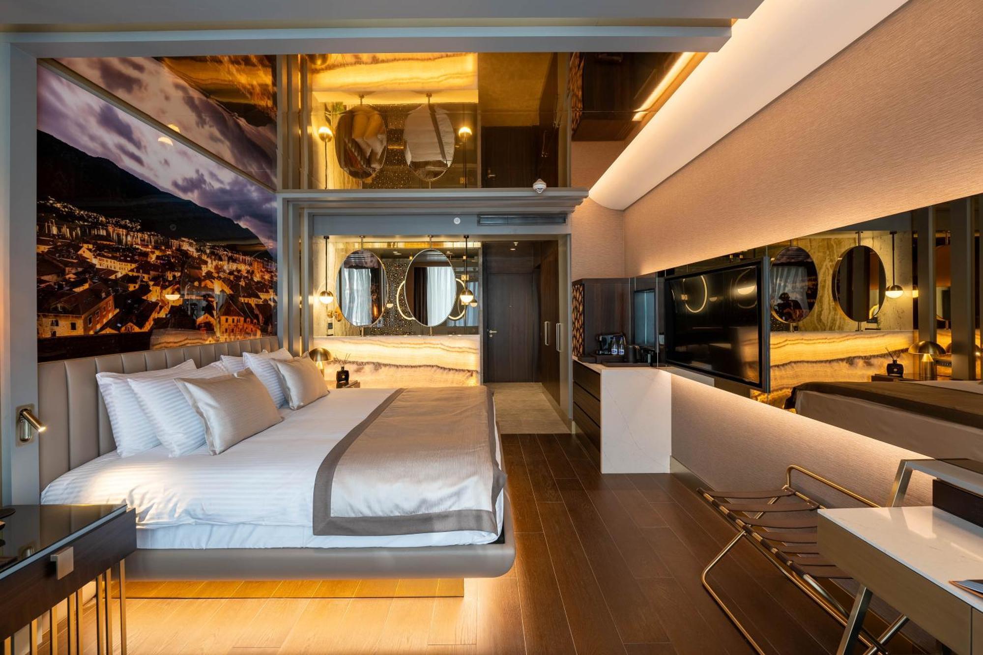 Merit Starlit Hotel & Residences Budva Exterior foto